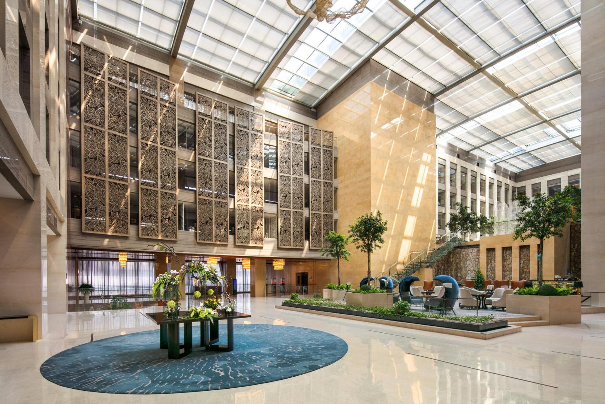 Intercontinental Jinan City Center By Ihg Buitenkant foto
