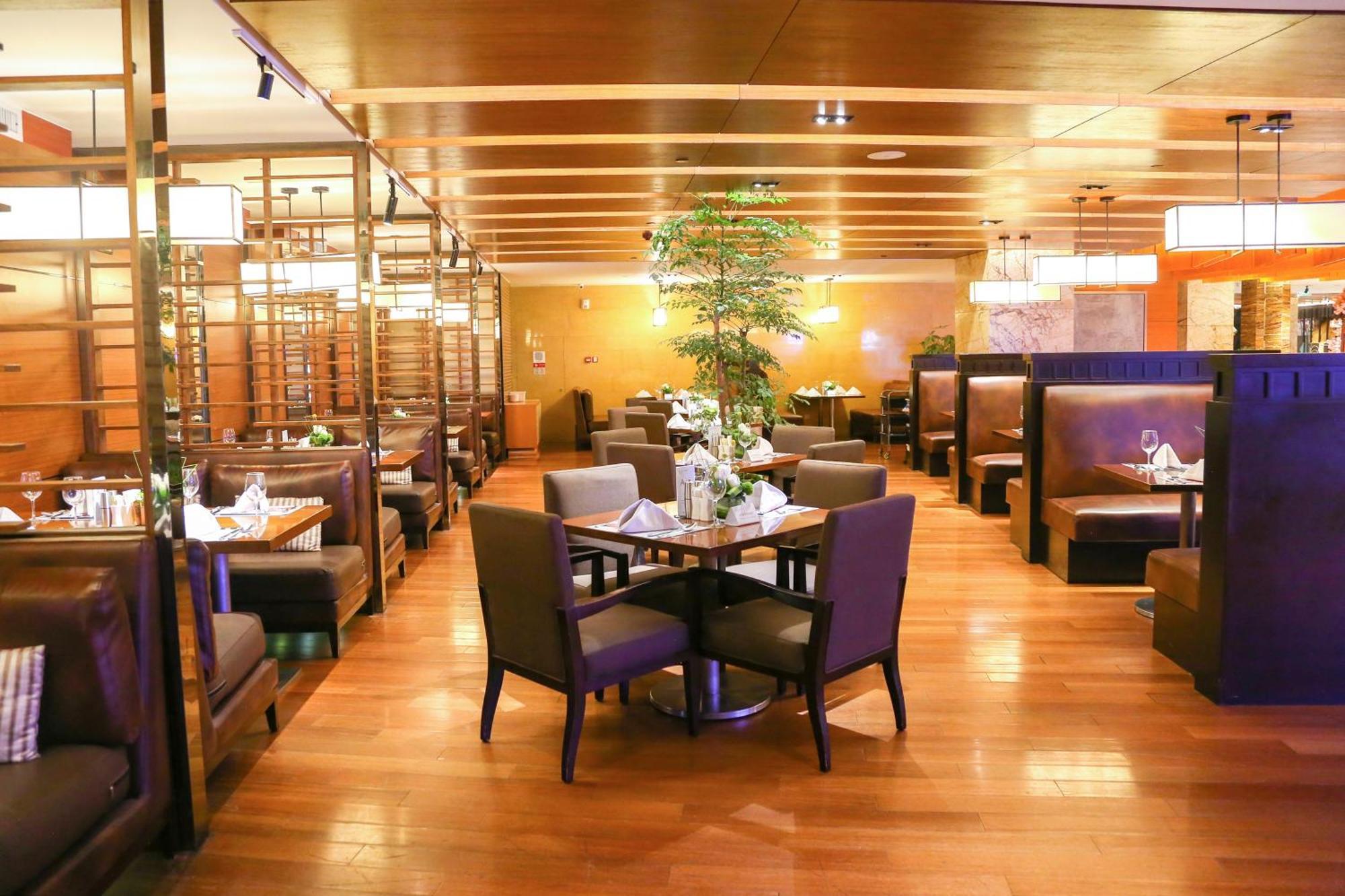 Intercontinental Jinan City Center By Ihg Buitenkant foto